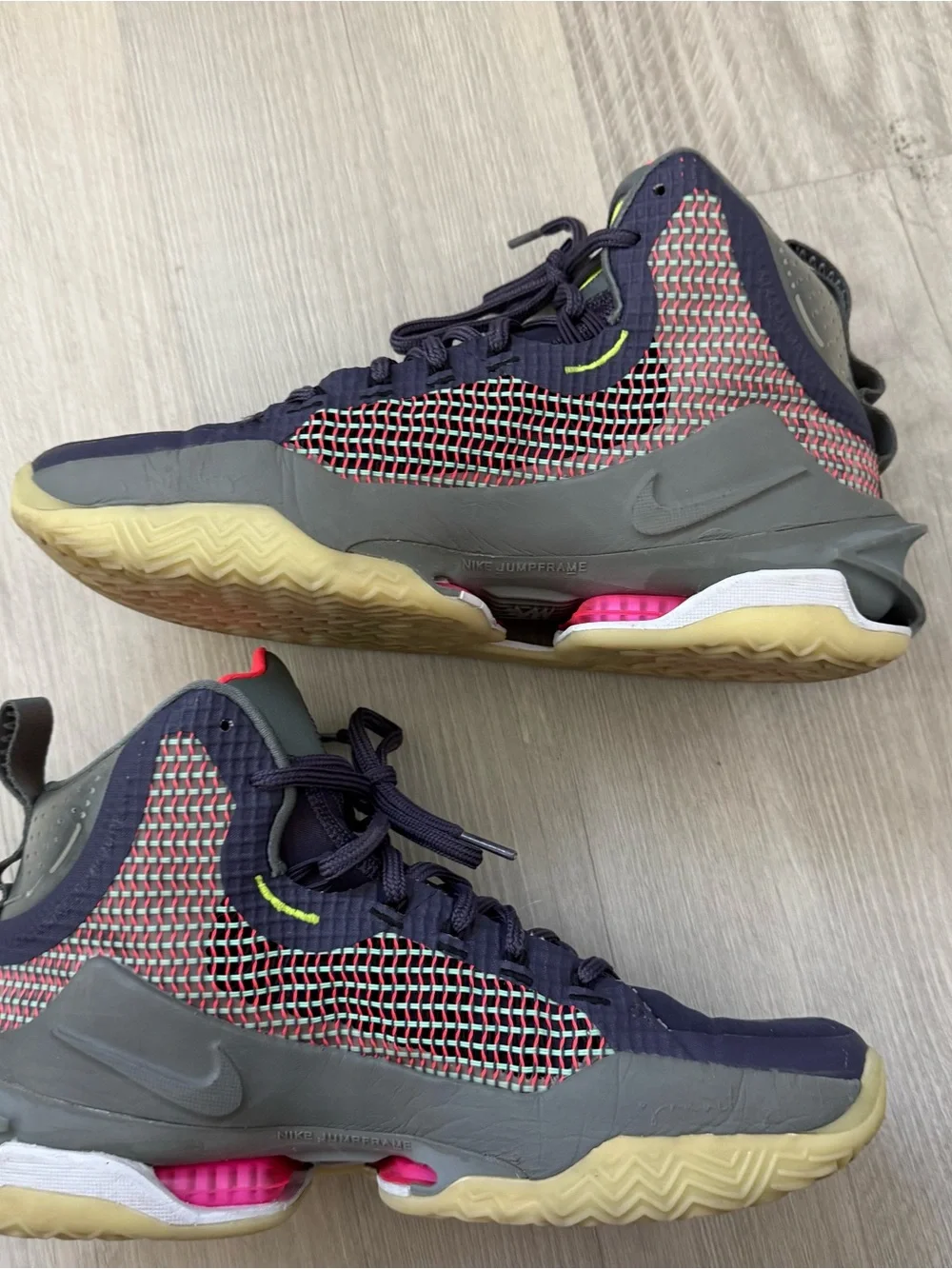 Nike LeBron Witness 5 Dark Obsidian